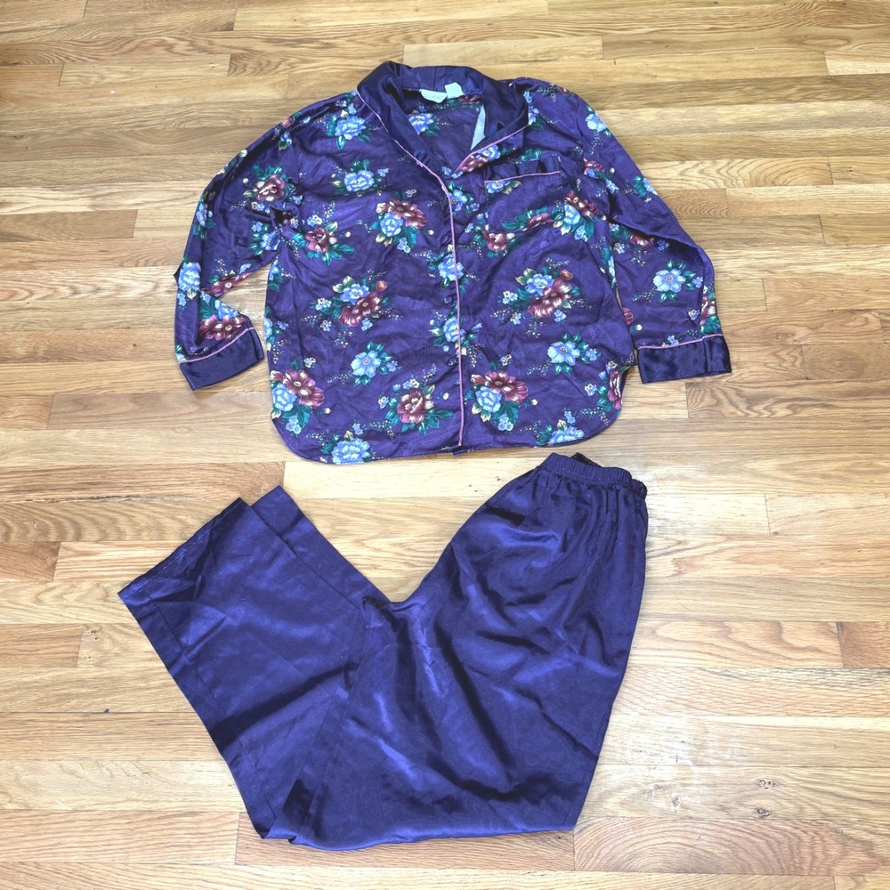 Kathryn Purple Floral Satin Pajama Set Long Sleeve Button Down Pants Mens Medium